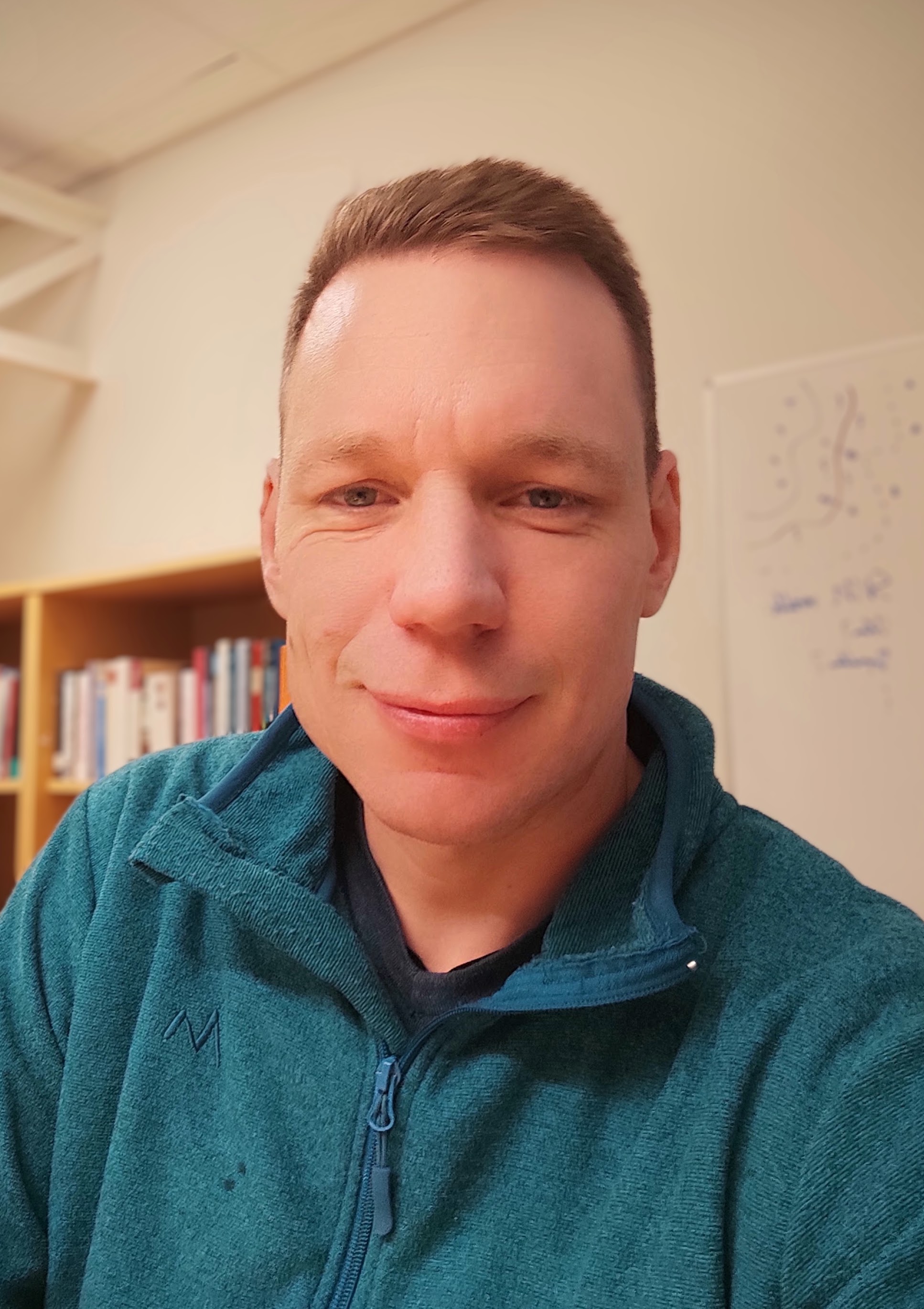 Portrait photo of Sebastian Schutte